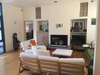 Awesome location next to Stanford! 1 Bdrm in Large House 2