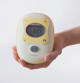 Medela Freestyle Brest Pump for $120 (menlo park) 1