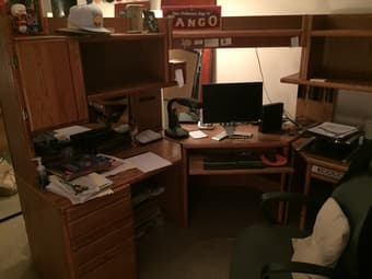 FREE large 3-part desk (great quality) 1