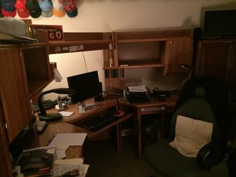 FREE large 3-part desk (great quality) 2