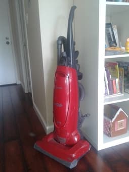 excelent panasonic vacuum 30$ 1