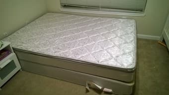 Queen mattress & box spring-200$ 1