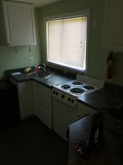 Subletting Cottage from mid-June to end of July @1600/month 3