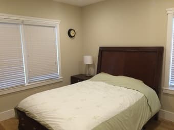 Furnished 1 BR + Bath West Menlo avail 6/16 $1,700/mo bike 2 Stanford 2