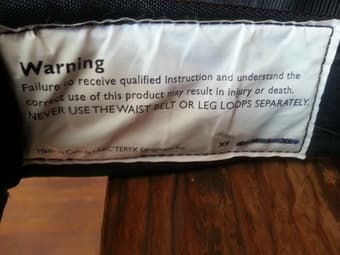 Women's Arcteryx Isis climbing harness 3