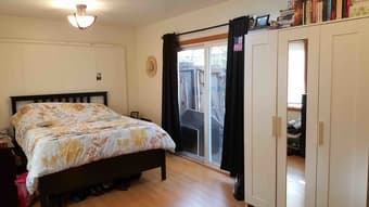 $1372 - Seeking 1 FEMALE to replace female moving out of a 4 BR house 1