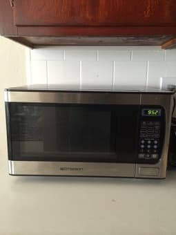 Microwave $20 OBO 1