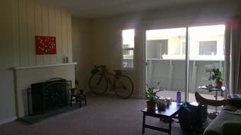 Shared Room $900 in Menlo Park with 3 Female Stanford Grads 1