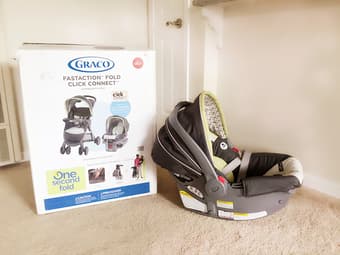 Carseat & Stroller-Graco FastAction Fold Click Connec Travel System 1