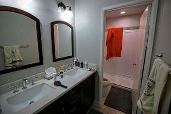 Beautiful Apartment near Mountain View CalTrain Station 1