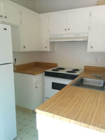 $2900 Amazing 2BR Mtn View right by Caltrain! 1yr lease,start Jun/Jul! 2