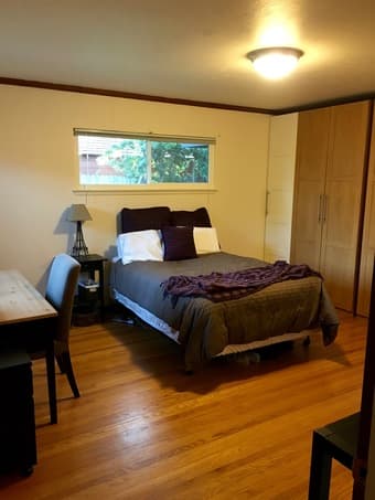 Looking for a 4th roommate for beautiful Palo Alto house! 2