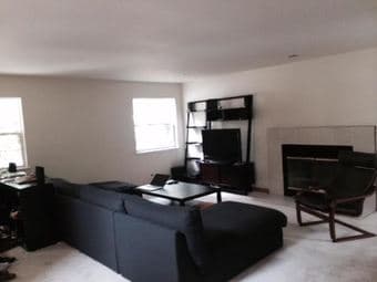 Sublet in Menlo Park (1 room, shared house, $1600/mo) Jun 16- Sept 21 3