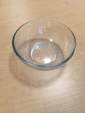 selling bowls and plates 1