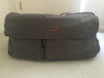 Large Duffle Bag 10$ 1