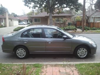 FOR SALE: 2005 Honda Civic (manual; 126k mi, good condition) - $5,300 2