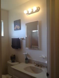 1250$/month, room in a 2BR/1BA apartment, available in July, Palo Alto 3