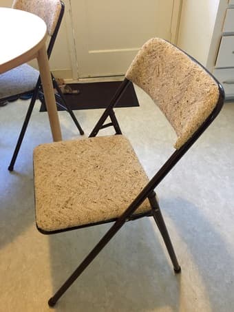 White Dining Table + 4 folding chairs - $40, pickup in Palo Alto 2