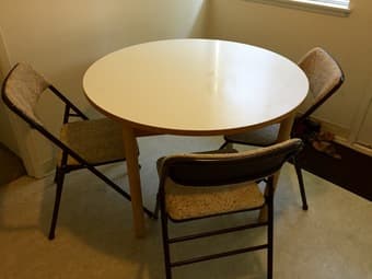 White Dining Table + 4 folding chairs - $40, pickup in Palo Alto 3
