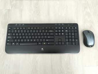Wireless Keyboard and Mouse 1