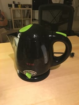 T-fal electric kettle $10 2