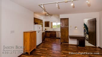 Looking to pack a 4BR 2.5BA house in Menlo Park 3