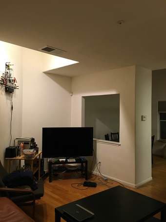 Room Available in 3BR/3BA Townhouse near San Antonio Caltrain 3