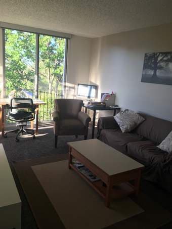 Couples' 1 bed apartment for sublet in EV - $1760/month 1