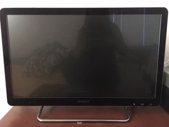 SONY SMART TV  Barely Used $300 1
