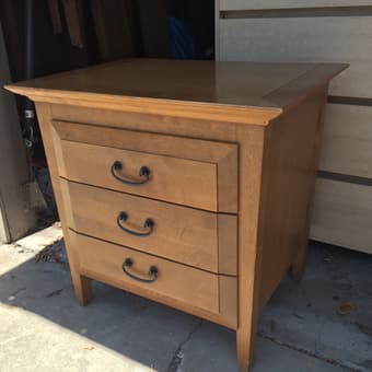 Beautiful solid wood dresser/end-table - $200 obo 2