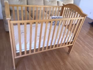 Baby crib for sale 1