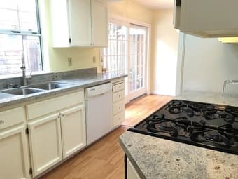 $1850 / 1226ft2 - Private 1br/1ba master suite in beautiful townhouse 2
