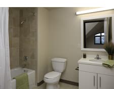 Subletting 1 bedroom in Munger(4BR/4.4BA) available 8/1-9/1 3
