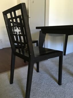 Dining Table and four chairs $50 OBO 2