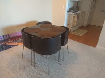 $1600 room for a female roommate near Stanford for fall quarter 3