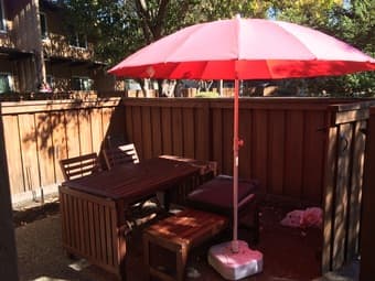 Sublease available on campus, 08/16 - 09/20, family house in EV 2