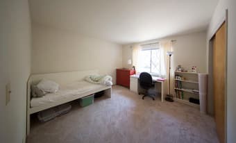 Spacious room in 2BR apartment (College Ave, Palo Alto) 2
