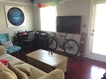 1 room in 2 bedroom house - 10 min walk from Stanford - 8/15 - 9/15 3