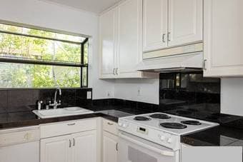 Sublet 2Br/2Ba Palo Alto downtown  07/15-08/11, $1600/room or $3200 1