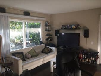 1bd/1ba renovated, 10m from Castro/YC, 15-20m from Google/Stanford! 3