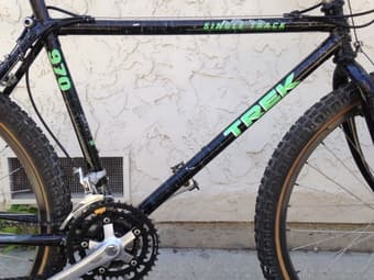 Early 1990's Trek 970 Single Track Mountain Bike 18" - $300 3
