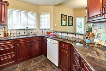 $1500 furnitured room with private bathroom in 2bd/bath (Santa Clara) 2