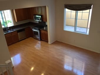 $1100 Room in beautiful, modern townhouse near Japantown 1