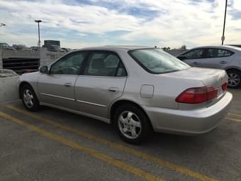 Honda Accord EX 1