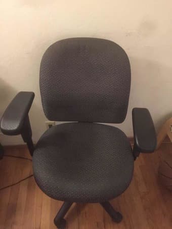 Dinning table with chairs 3