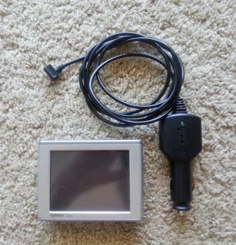 GPS NUVI 360 - $25 1
