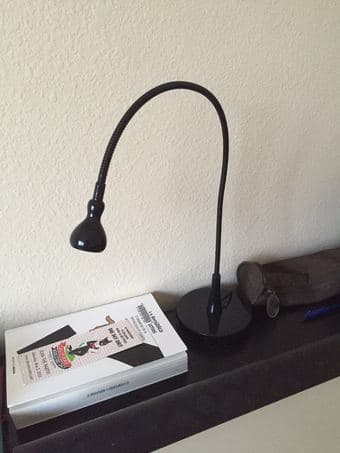 MOVING SALE: Two lights / Chair / Hairdryer 3