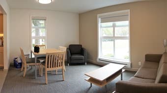 ~~~$1083/mo Rains 1BR, furnished and renovated, Aug 23 - Sept 23~~~ 3