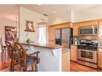 Furnished Home Seeking Professional Roommate! 2