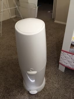 Diaper Genie Elite with 2 Refils - $20 1